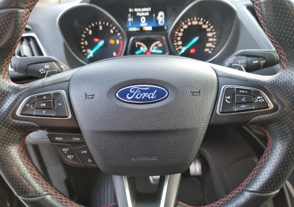 Ford Kuga cena 109899 przebieg: 70000, rok produkcji 2019 z Sosnowiec małe 596